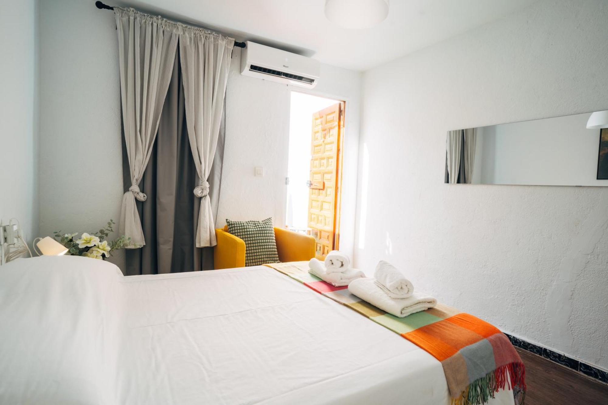 Atp San Cristobal A 5 Minutos De Puerta Purchena - Alcazaba - Catedral - Wifi Gratis! Almeria Exterior foto